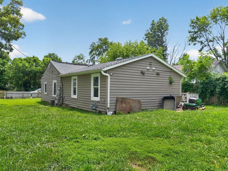 2054 Republic Avenue, Columbus, OH 43211 Photo 7