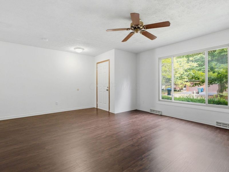 7621 Pickett Lane, Unit 2, Columbus, OH 43235 Photo 3