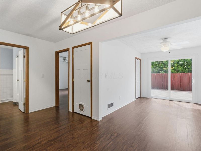 7621 Pickett Lane, Unit 2, Columbus, OH 43235 Photo 9