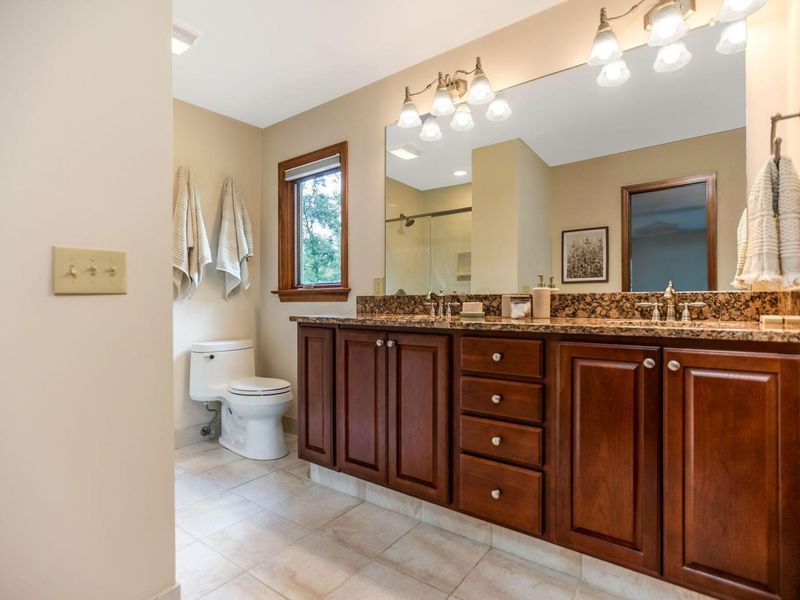 1400 Oakbourne Drive, Columbus, OH 43235 Photo 32
