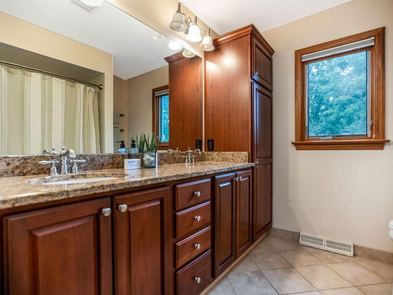 1400 Oakbourne Drive, Columbus, OH 43235 Photo 42
