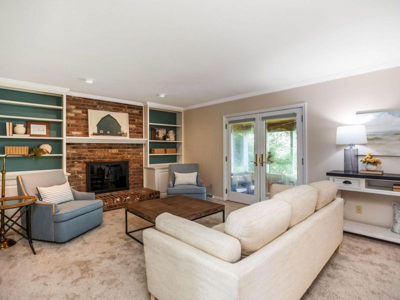 1400 Oakbourne Drive, Columbus, OH 43235 Photo 8