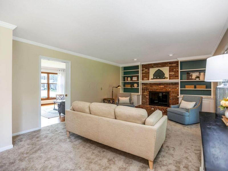 1400 Oakbourne Drive, Columbus, OH 43235 Photo 9