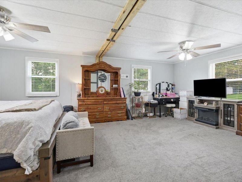 15934 Wooster Road, Mount Vernon, OH 43050 Photo 13