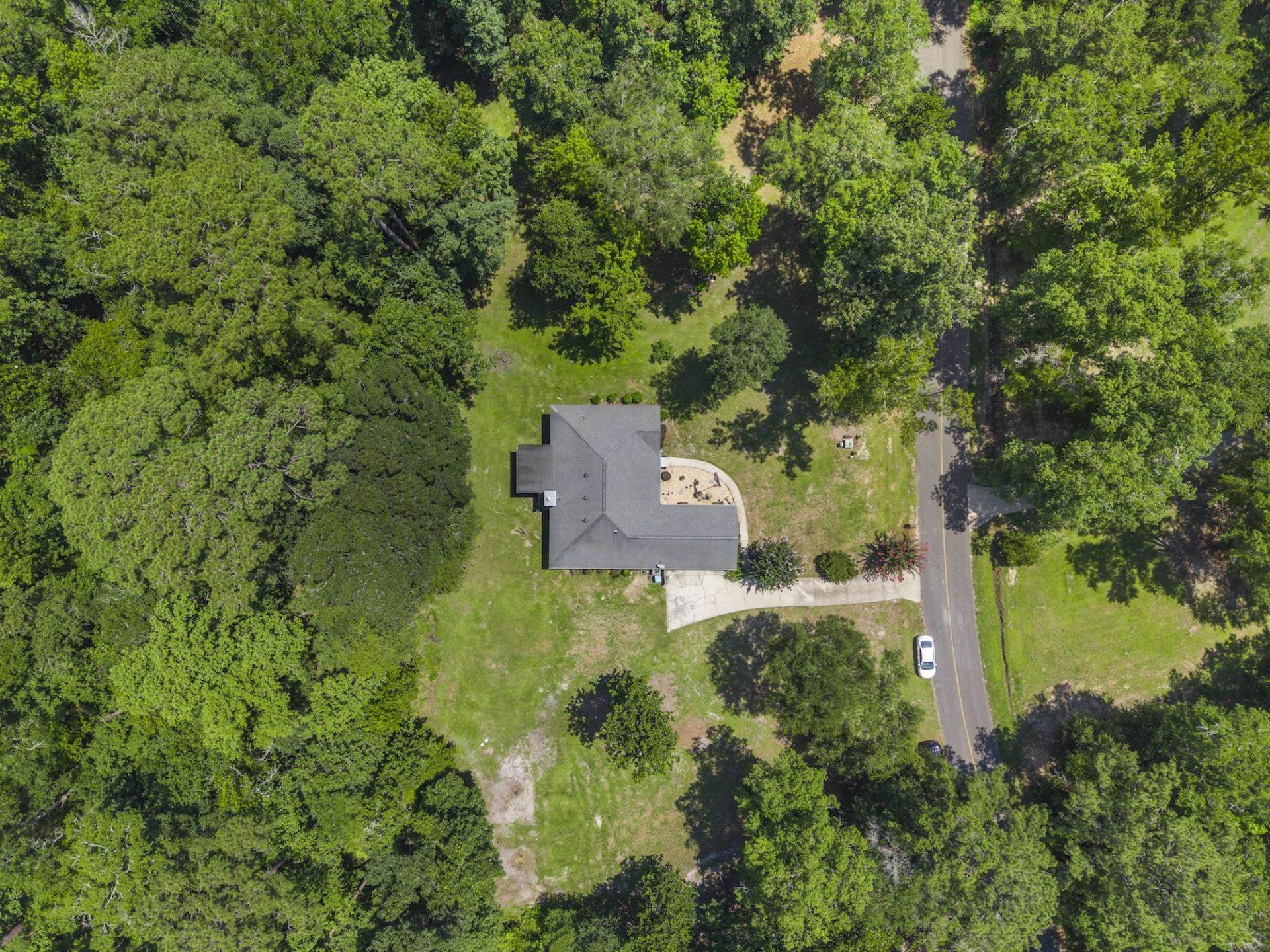 1520 Beaver Creek Drive, Havana, FL 32333 Photo