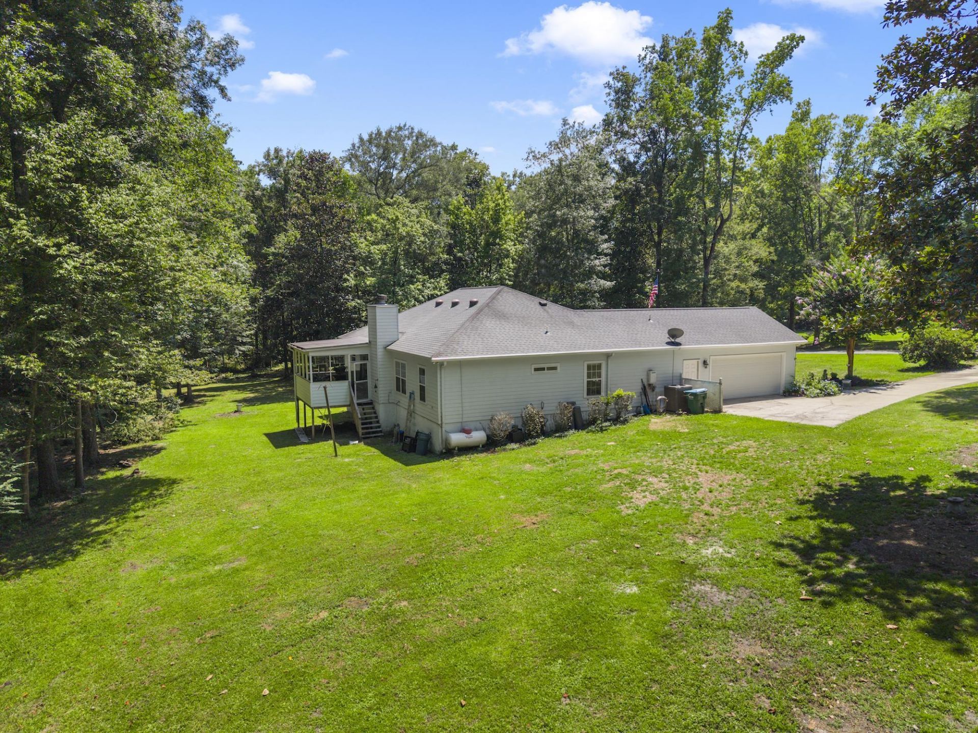 1520 Beaver Creek Drive, Havana, FL 32333 Photo
