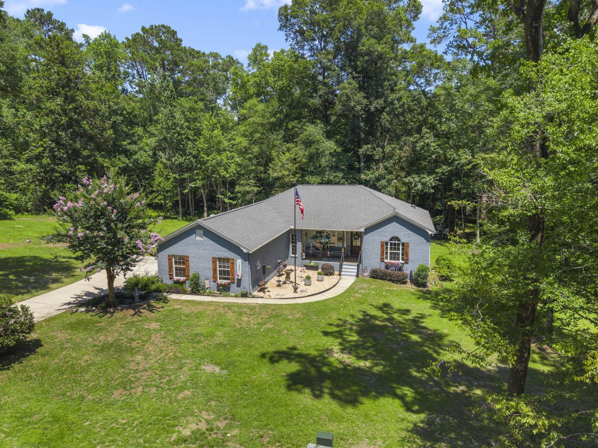 1520 Beaver Creek Drive, Havana, FL 32333 Photo
