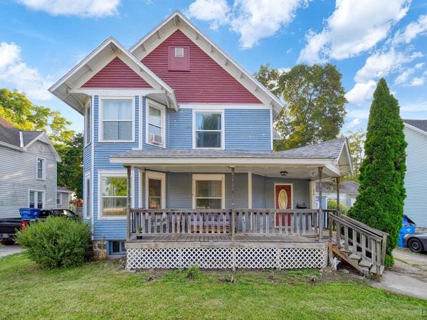 134 S Broad , Hillsdale, MI 49242