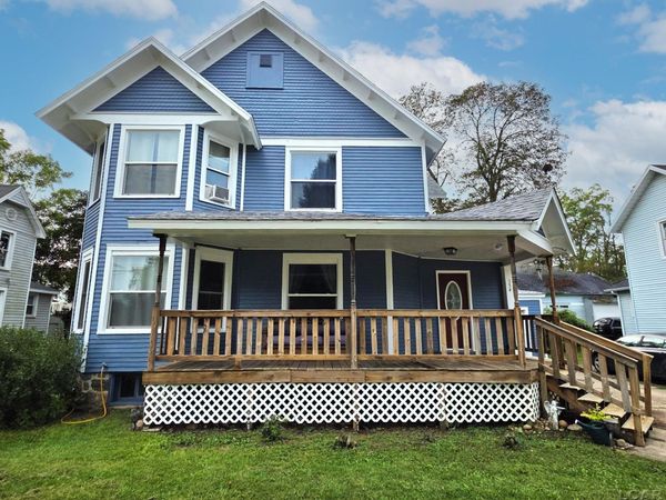 134 S Broad, Hillsdale, MI 49242