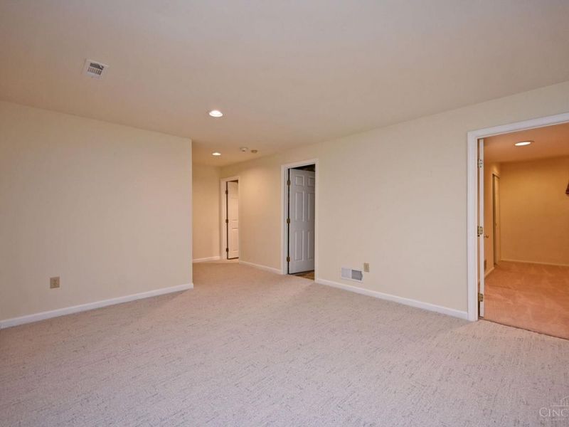 6889 Maddux Drive, Anderson Twp, OH 45230 Photo 53