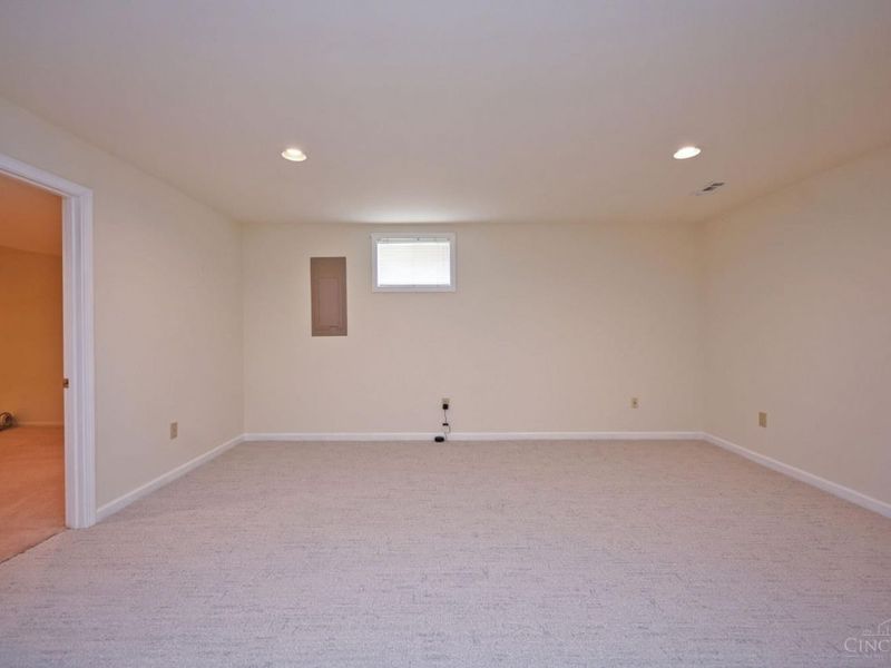 6889 Maddux Drive, Anderson Twp, OH 45230 Photo 54