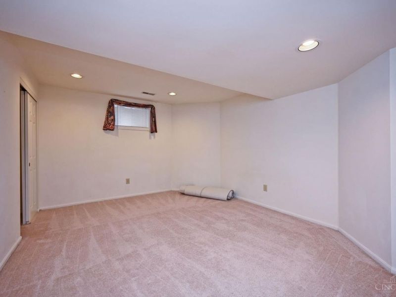 6889 Maddux Drive, Anderson Twp, OH 45230 Photo 55