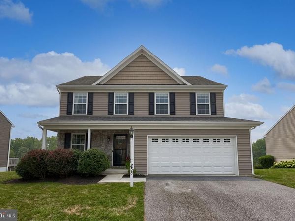 233 LOGHES DRIVE , MANHEIM, PA 17545