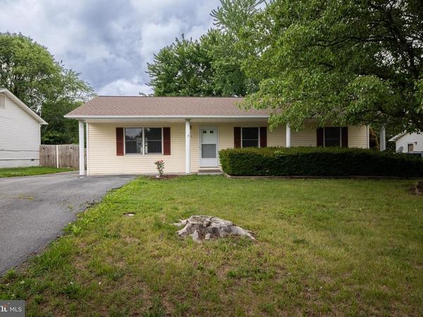 305 HACKBERRY DRIVE, STEPHENS CITY, VA 22655