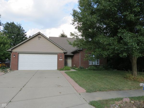 1545 Black Oak Court , Franklin, IN 46131