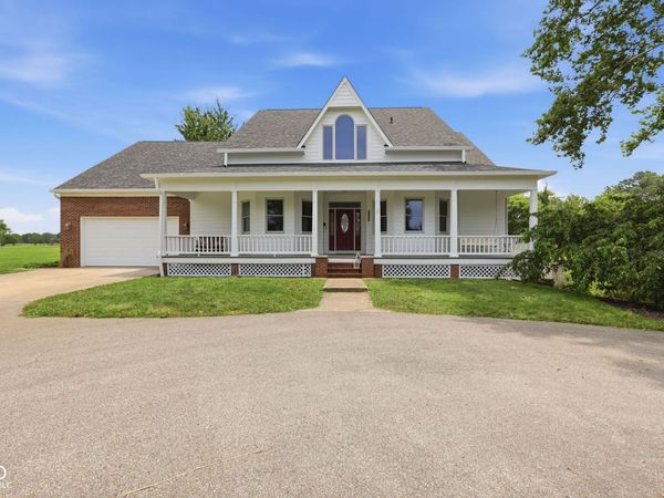6239 W 600 S, Trafalgar, IN 46181