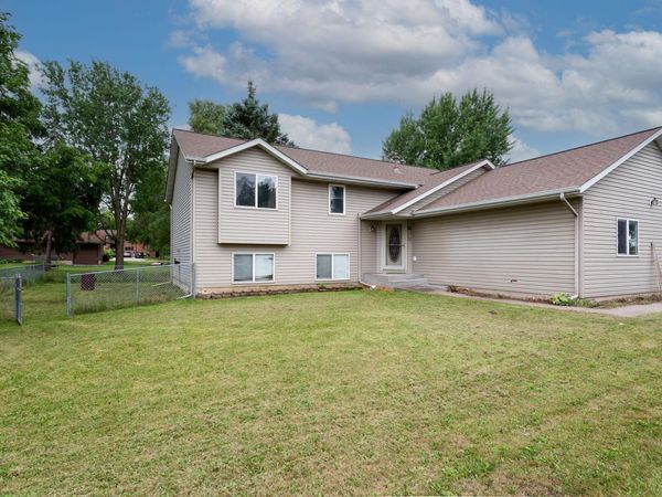 1010 Hampshire Street, Prescott, WI 54021