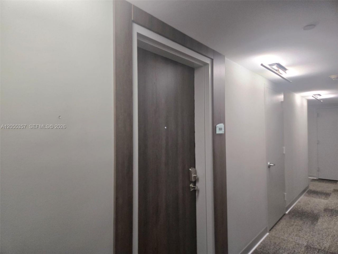 92 SW 3rd St , Unit 1808, Miami, FL 33130 Photo