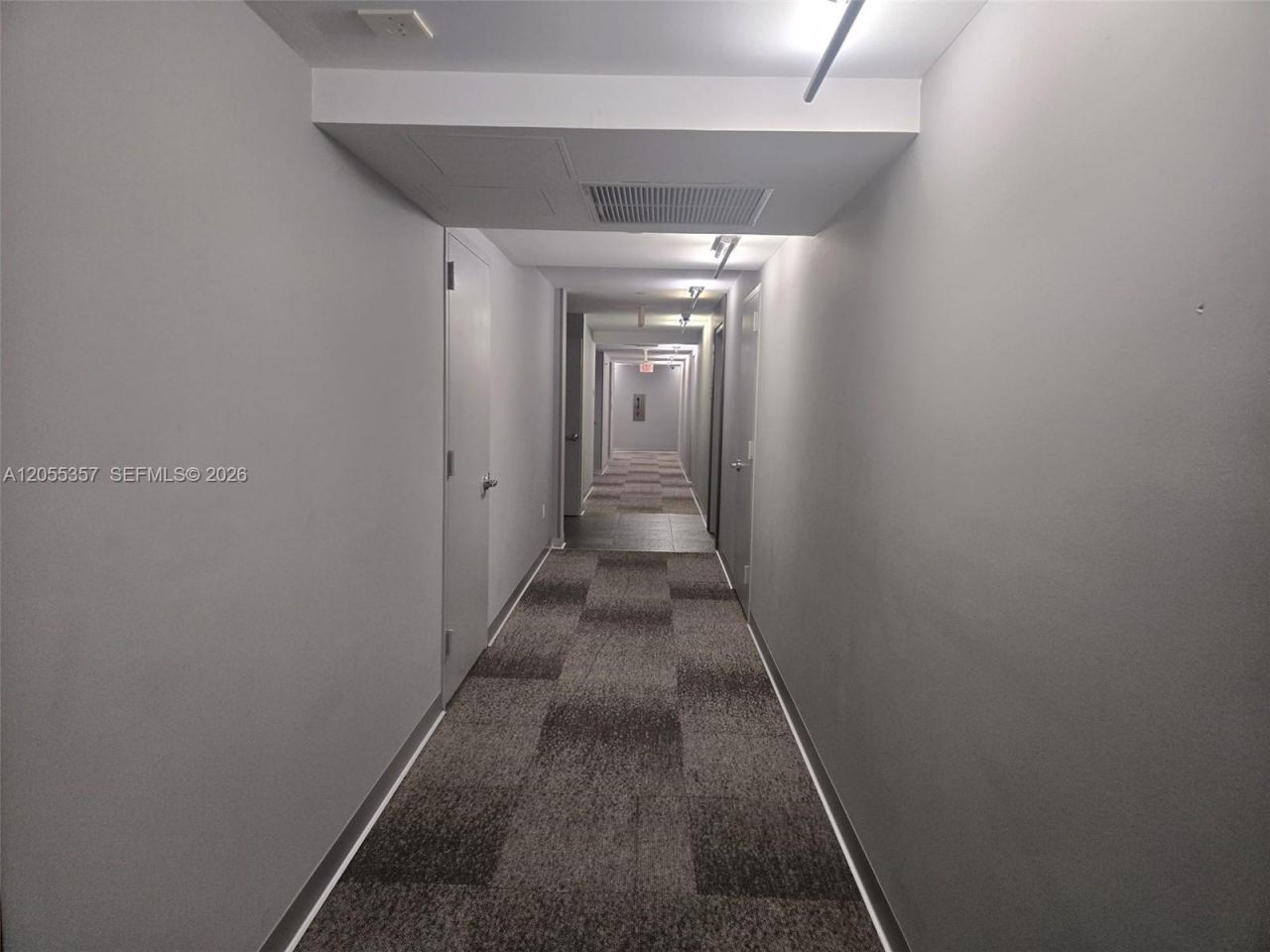 92 SW 3rd St , Unit 1808, Miami, FL 33130 Photo