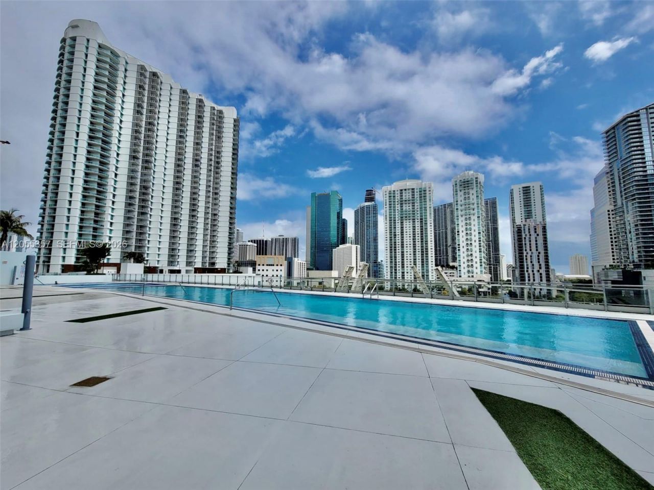 92 SW 3rd St , Unit 1808, Miami, FL 33130 Photo
