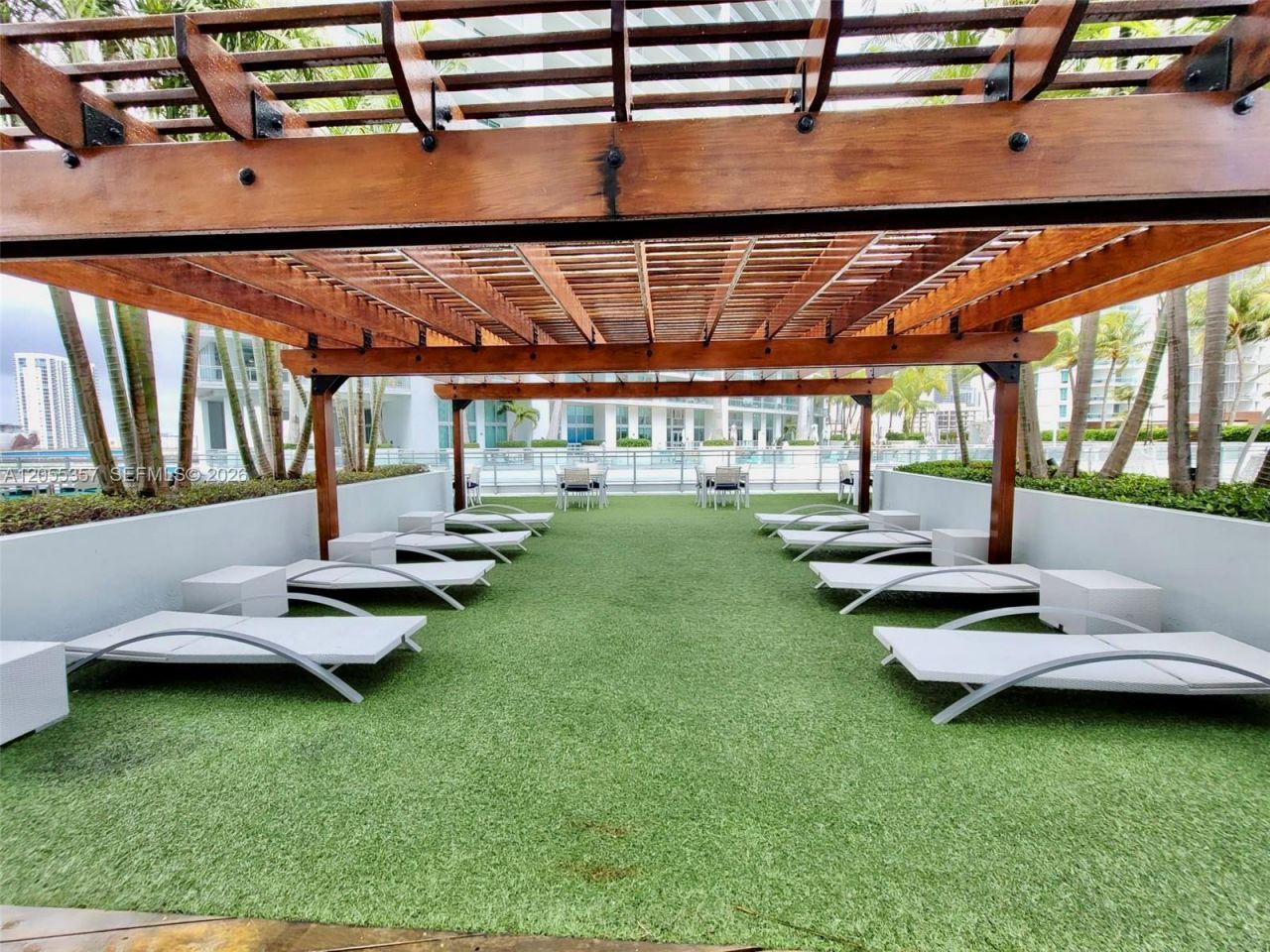 92 SW 3rd St , Unit 1808, Miami, FL 33130 Photo