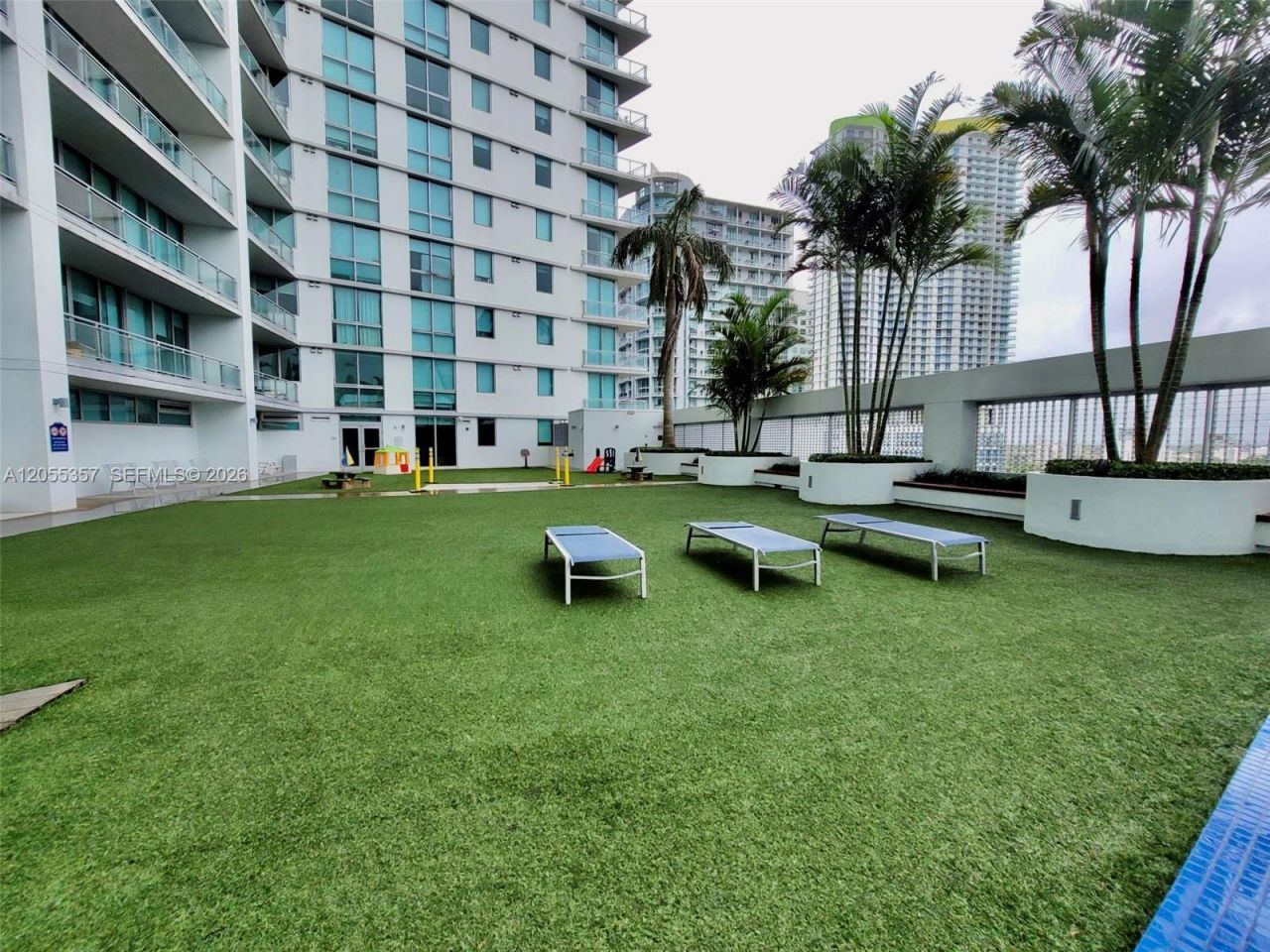 92 SW 3rd St , Unit 1808, Miami, FL 33130 Photo
