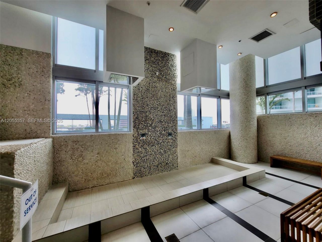 92 SW 3rd St , Unit 1808, Miami, FL 33130 Photo