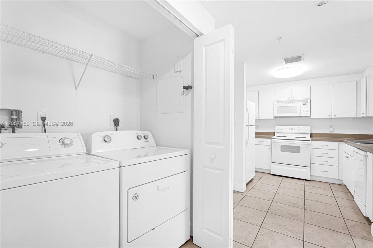 1250 S Miami Ave, Unit 812, Miami, FL 33130 Photo