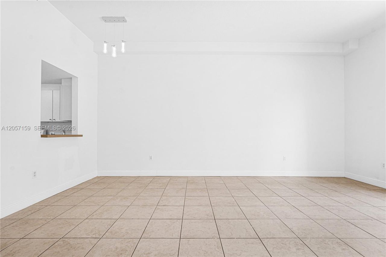 1250 S Miami Ave, Unit 812, Miami, FL 33130 Photo
