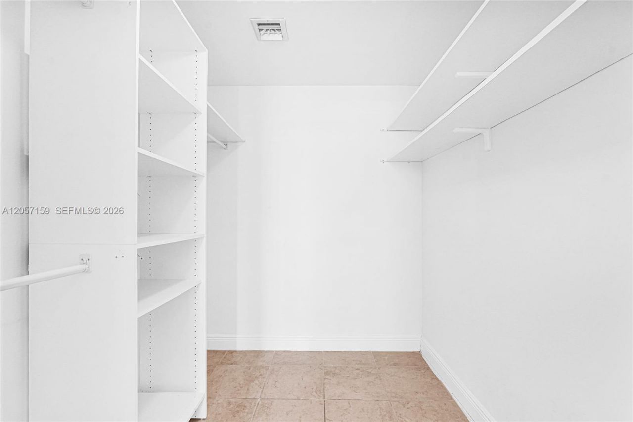 1250 S Miami Ave, Unit 812, Miami, FL 33130 Photo