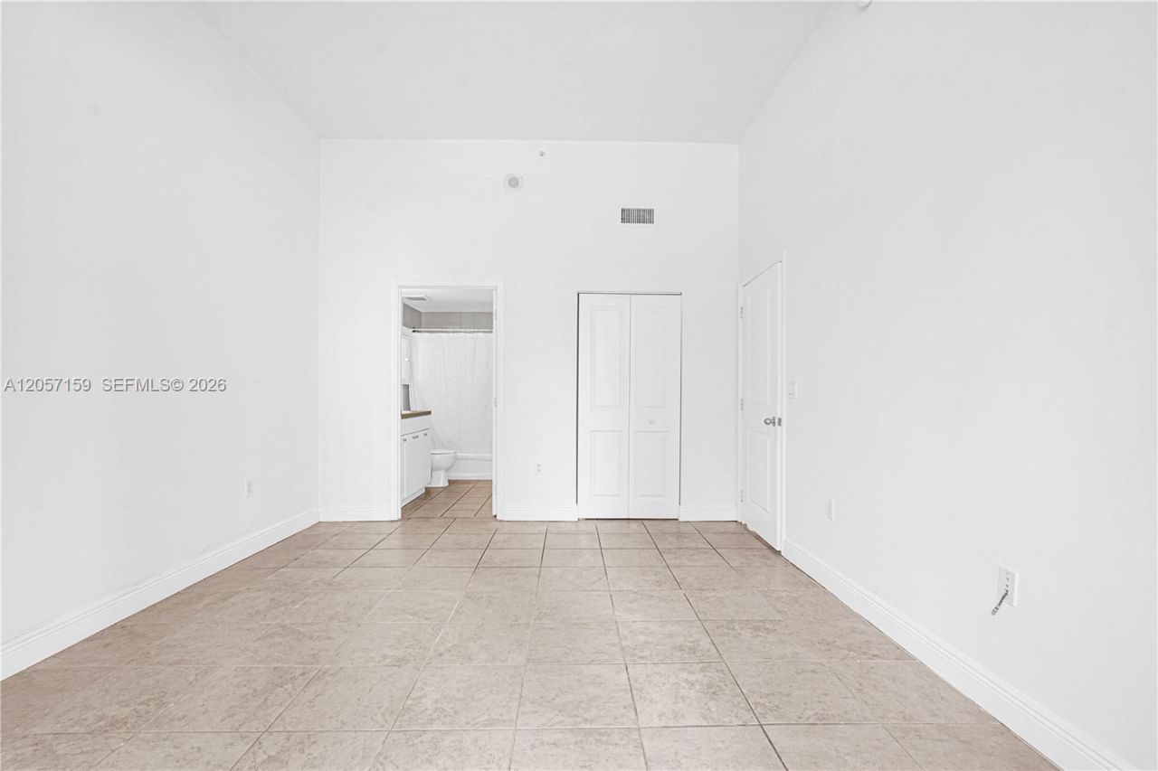 1250 S Miami Ave, Unit 812, Miami, FL 33130 Photo