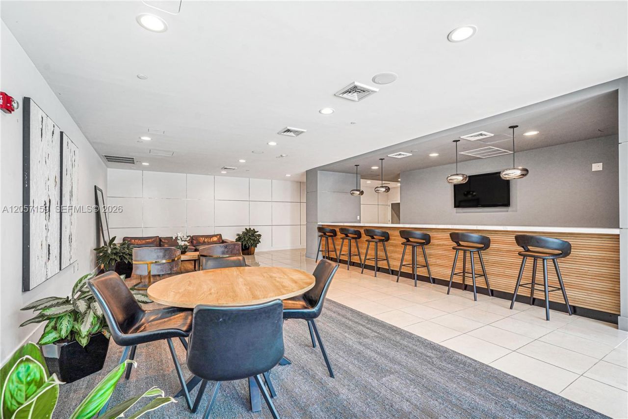 1250 S Miami Ave, Unit 812, Miami, FL 33130 Photo