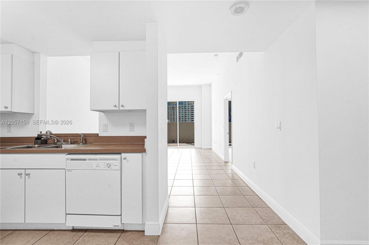1250 S Miami Ave, Unit 812, Miami, FL 33130 Photo