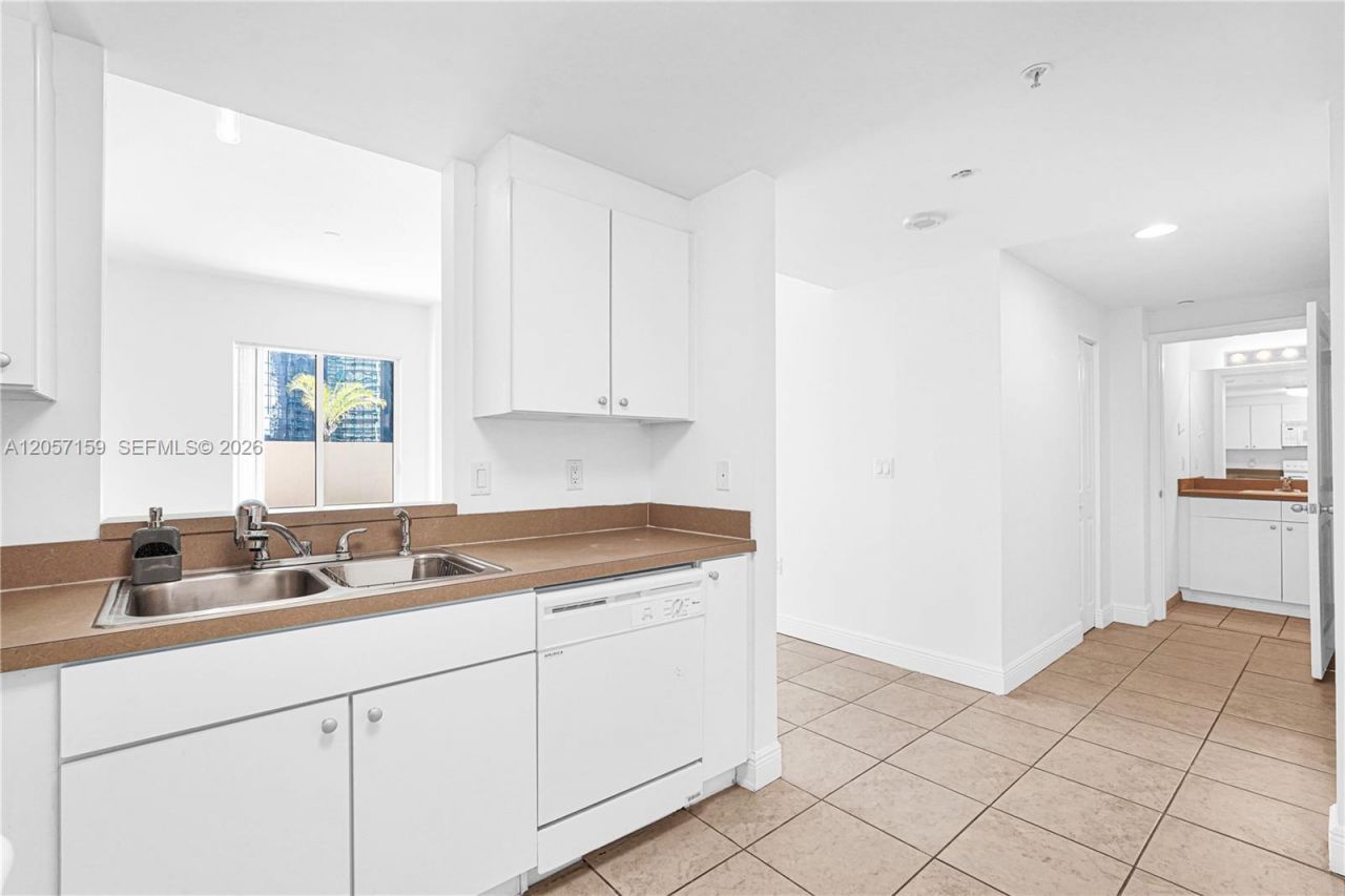 1250 S Miami Ave, Unit 812, Miami, FL 33130 Photo