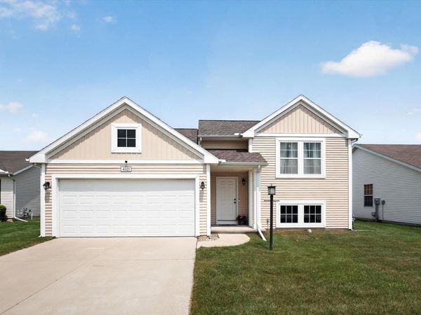 4321 Ashard Drive, South Bend, IN 46628