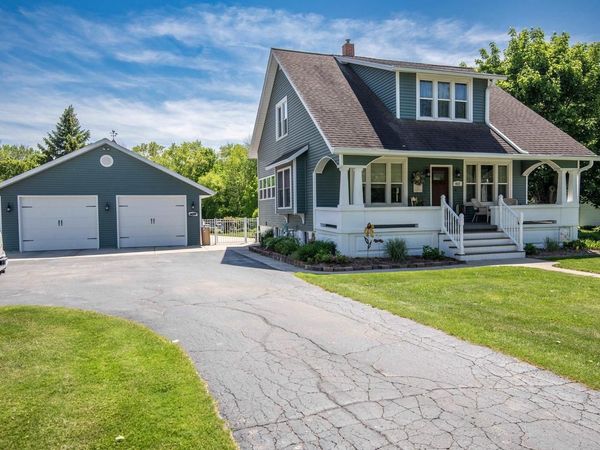 413 HIGHRIDGE AVENUE, Denmark, WI 54208