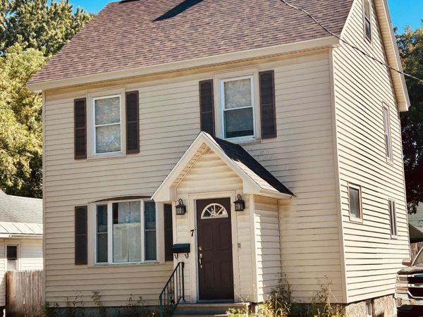7 Saratoga Boulevard, Gloversville, NY 12078