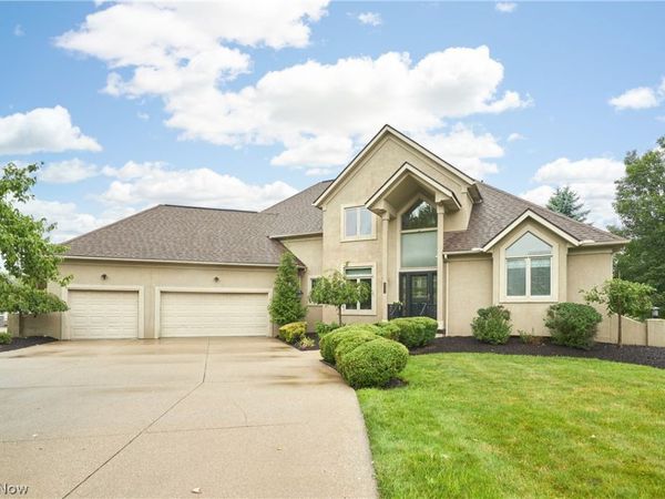 3531 Bay Hill Drive , Fairlawn, OH 44333