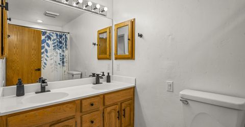 120 E Emerson Way, Sparks, NV 89431 Photo