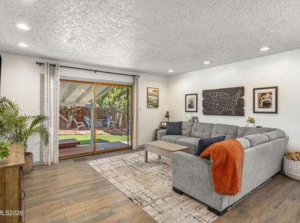 120 E Emerson Way, Sparks, NV 89431 Photo
