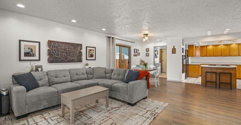 120 E Emerson Way, Sparks, NV 89431 Photo