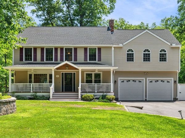 25 Turtle Lane, North Andover, MA 01845