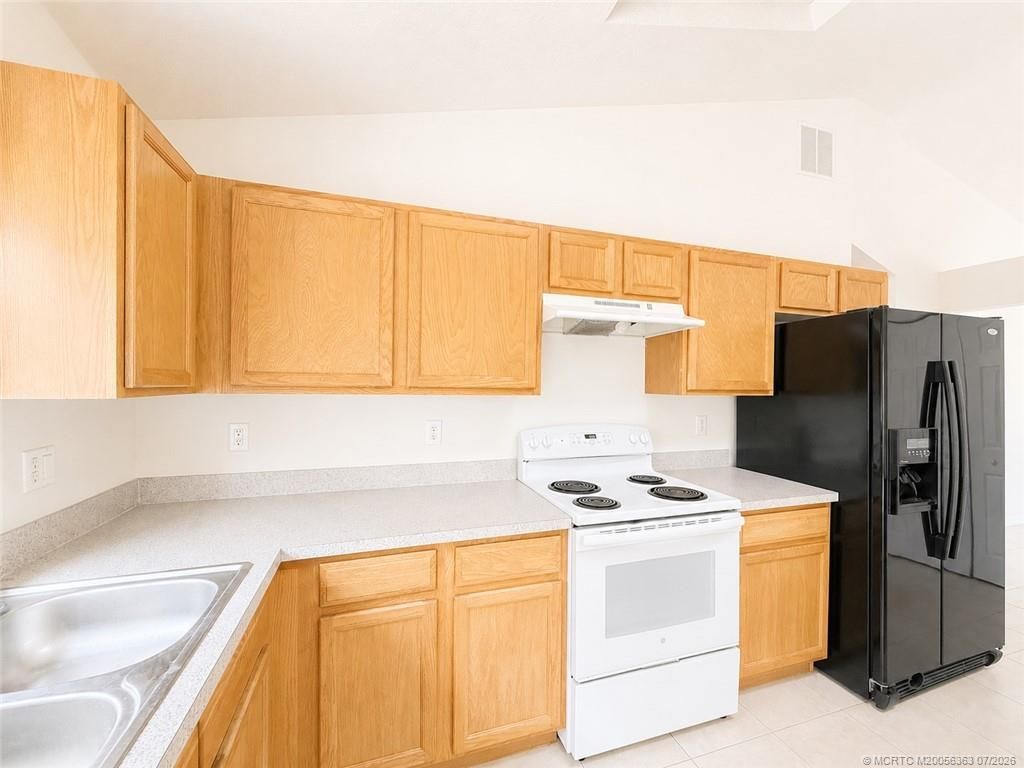 756 SE Lansdowne Avenue, Port Saint Lucie, FL 34983 Photo