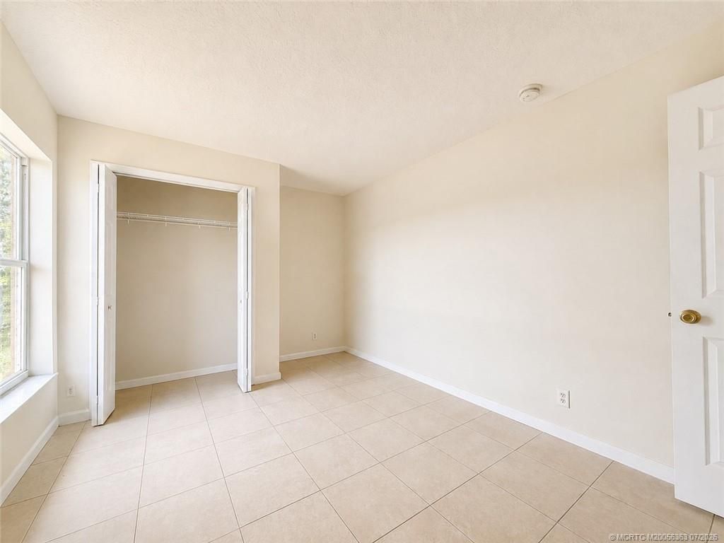 756 SE Lansdowne Avenue, Port Saint Lucie, FL 34983 Photo