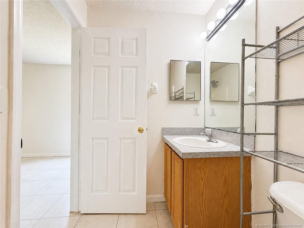 756 SE Lansdowne Avenue, Port Saint Lucie, FL 34983 Photo