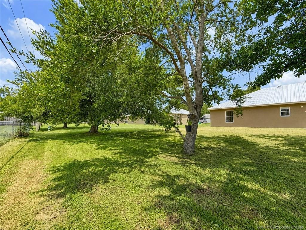 756 SE Lansdowne Avenue, Port Saint Lucie, FL 34983 Photo