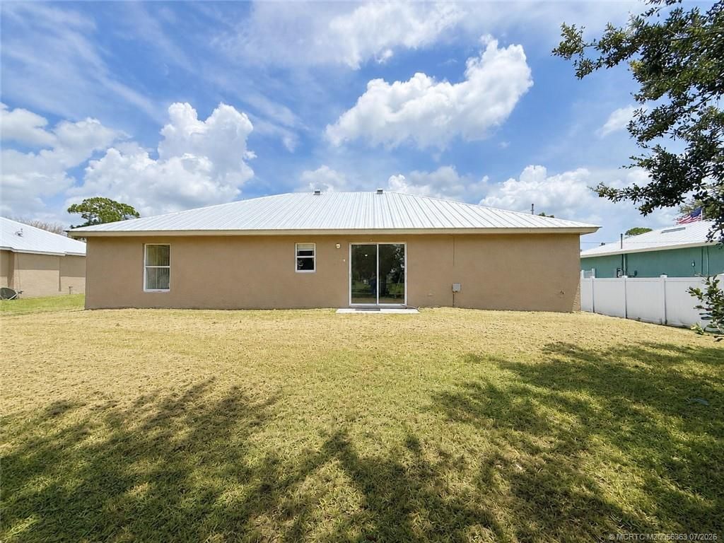 756 SE Lansdowne Avenue, Port Saint Lucie, FL 34983 Photo