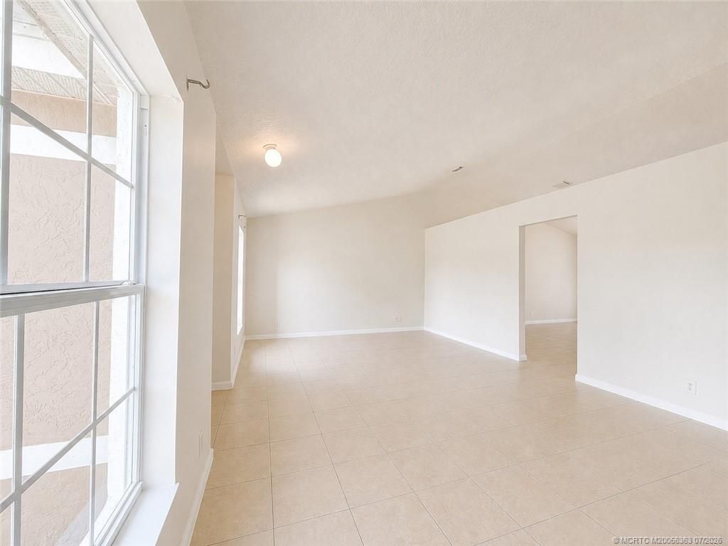 756 SE Lansdowne Avenue, Port Saint Lucie, FL 34983 Photo