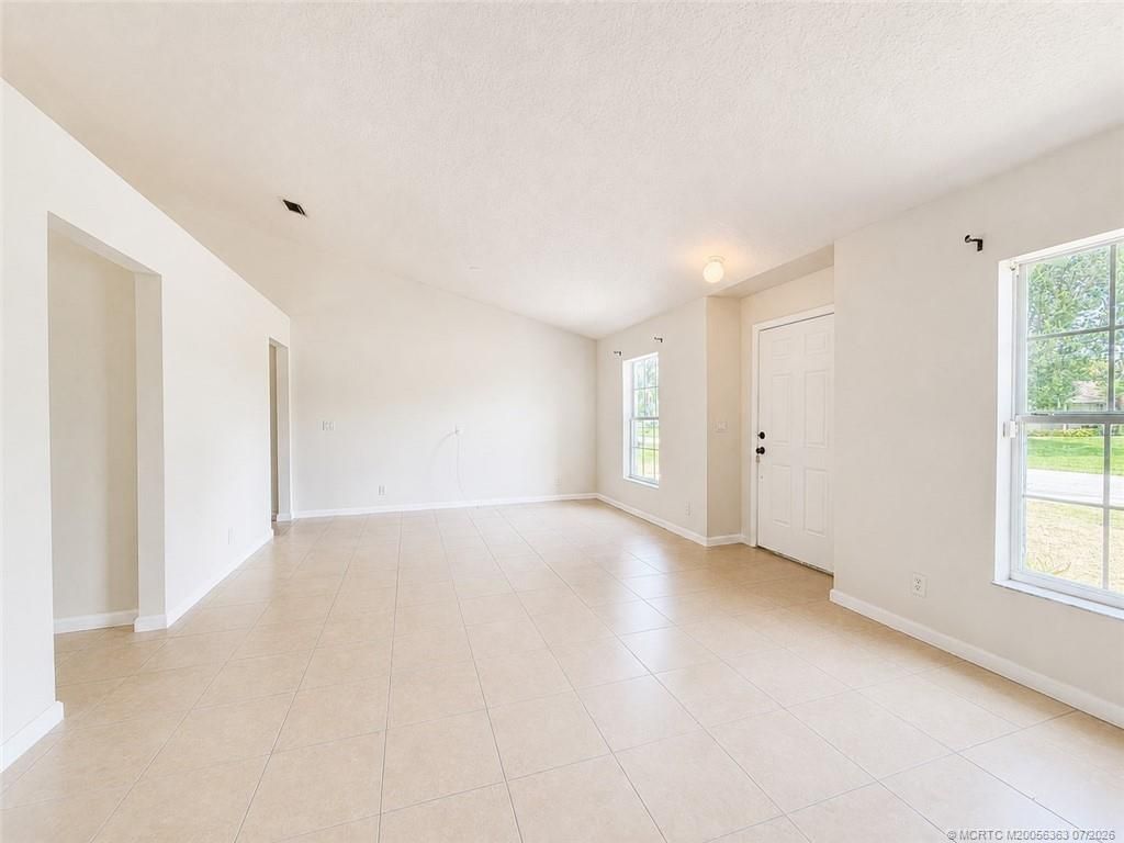 756 SE Lansdowne Avenue, Port Saint Lucie, FL 34983 Photo