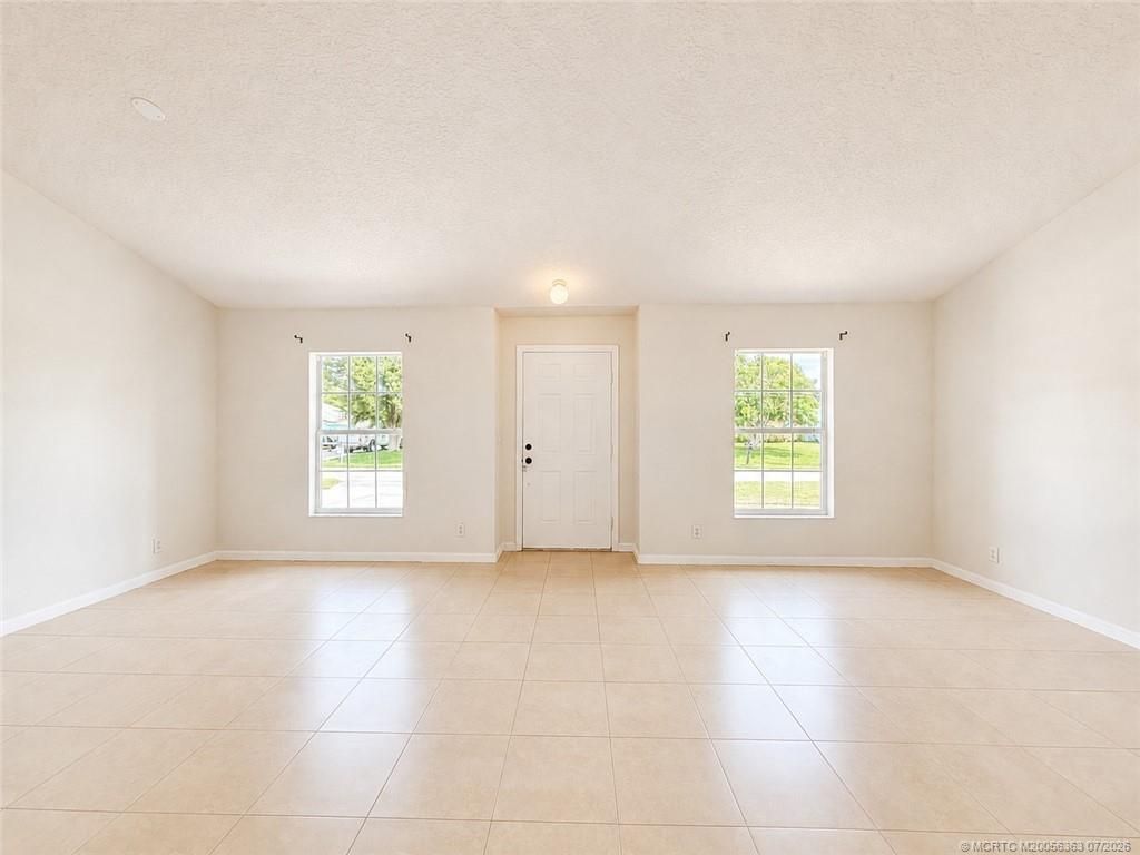756 SE Lansdowne Avenue, Port Saint Lucie, FL 34983 Photo